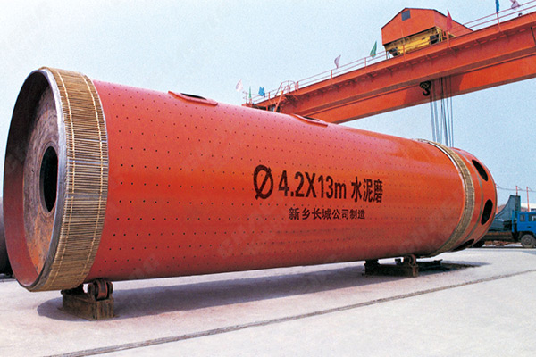 中國中材工程引進長城機械φ4.2×13m水泥磨